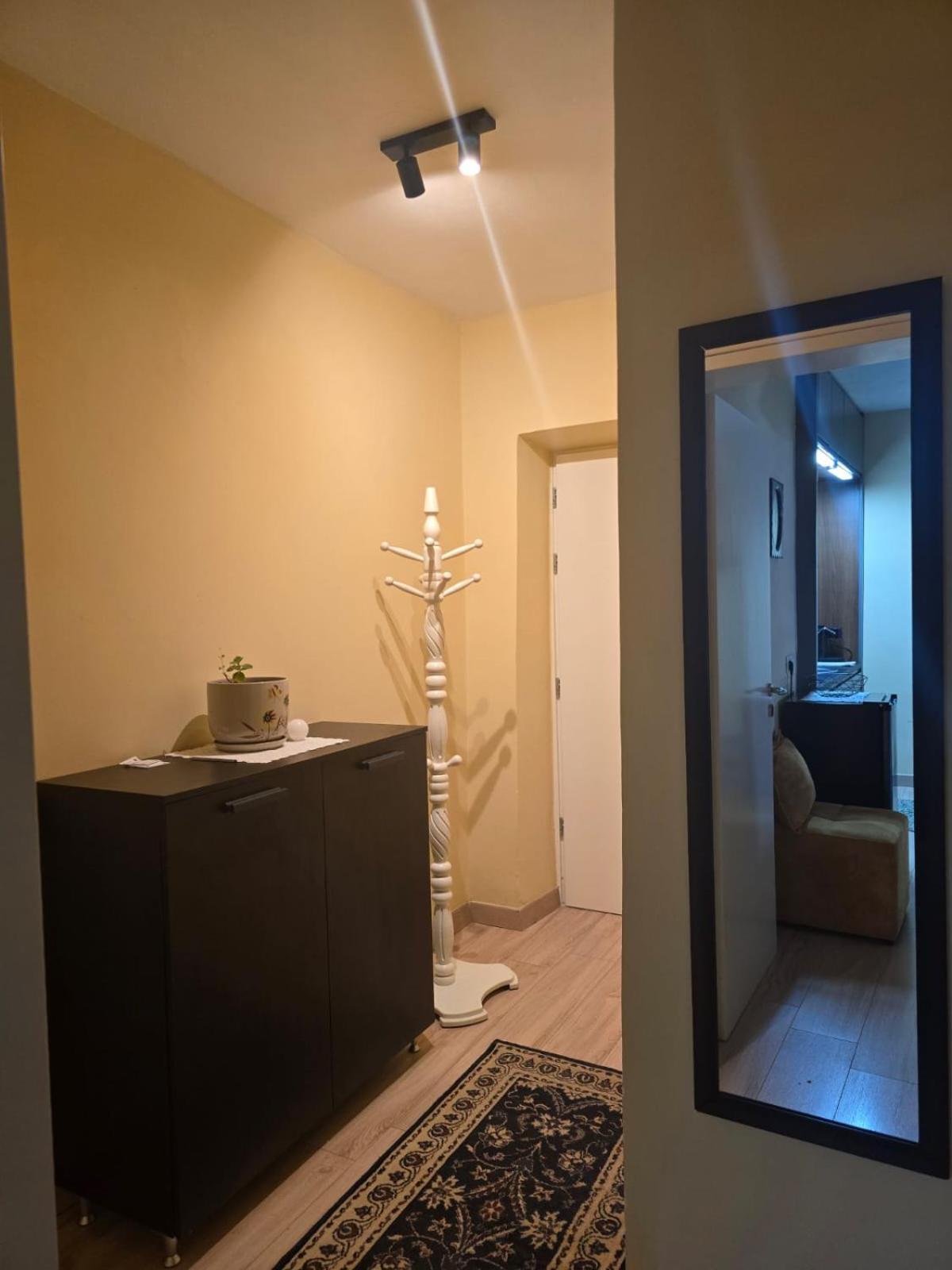 Saranda Beach Apartment Екстер'єр фото