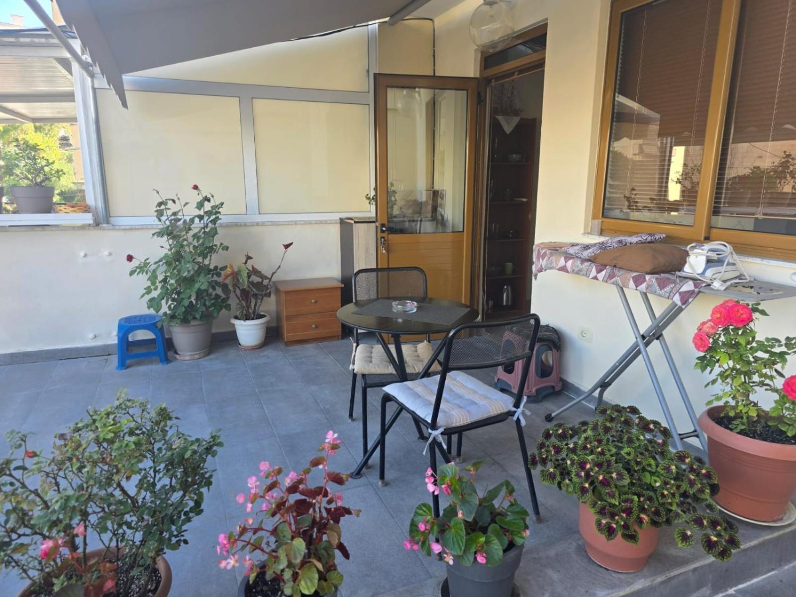 Saranda Beach Apartment Екстер'єр фото
